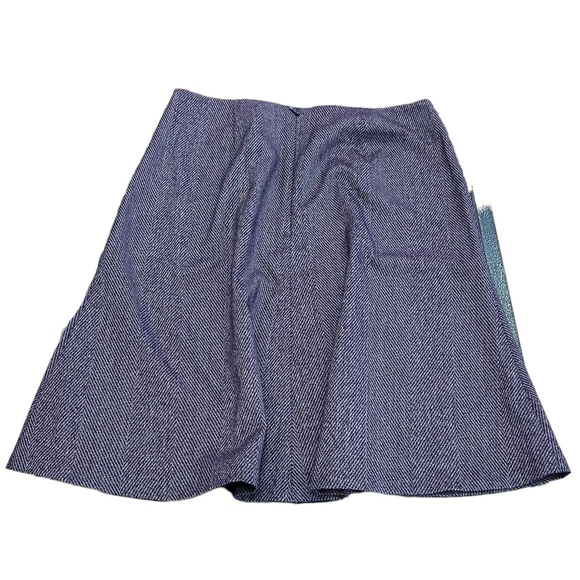 New York & Company 4 stretch purple fit flare tulip skirt - Picture 7 of 7